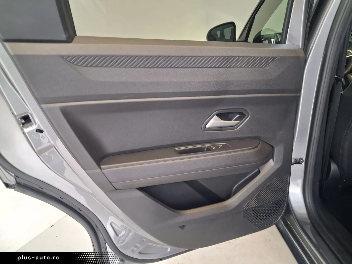 Dacia Bigster 1.8 hibrid FULL dotari