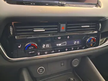 Nissan Qashqai 1.3 automat 2023 30.000 km garantie 2 ani