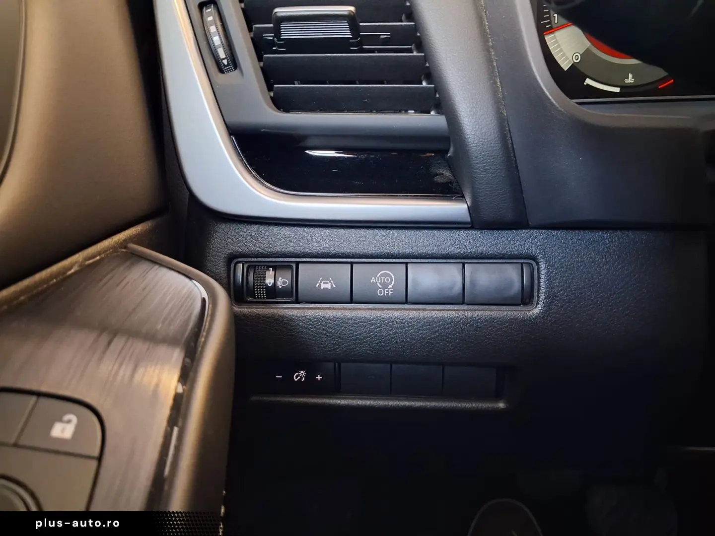 Nissan Qashqai 1.3 automat 2023 30.000 km garantie 2 ani