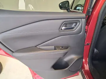 Nissan Qashqai 1.3 automat 2023 30.000 km garantie 2 ani