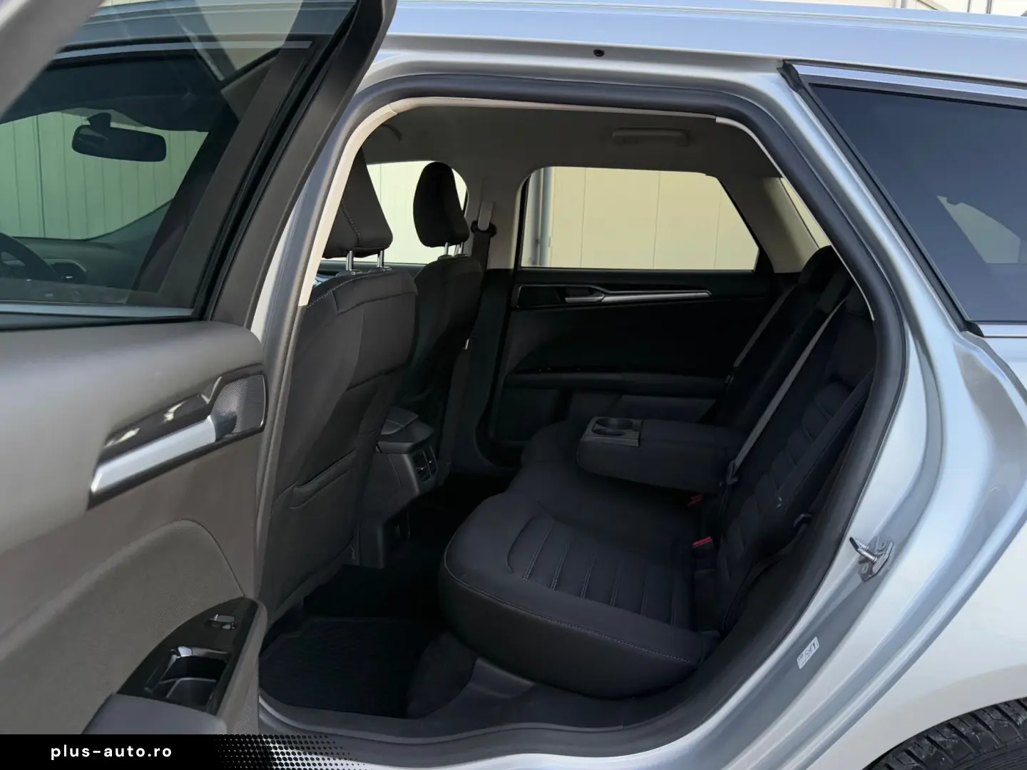 Ford Mondeo Gen-Iv-2014