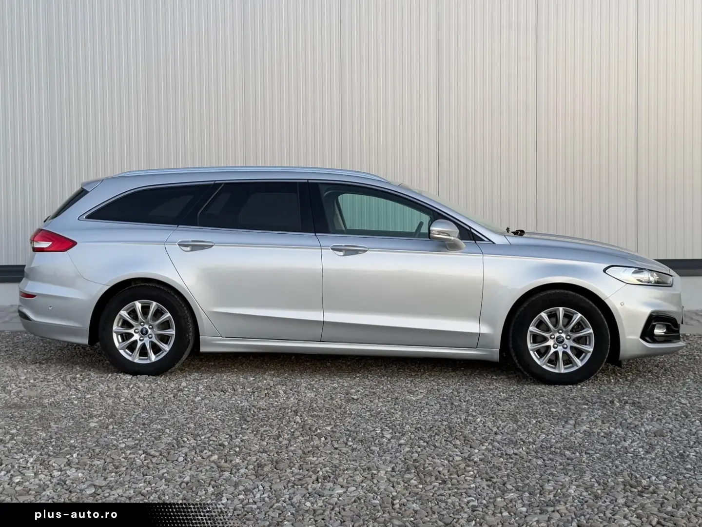 Ford Mondeo Gen-Iv-2014