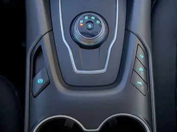 Ford Mondeo Gen-Iv-2014