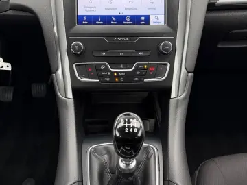 Ford Mondeo Gen-Iv-2014