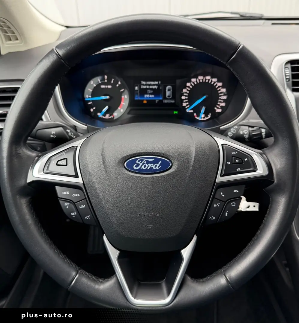 Ford Mondeo Gen-Iv-2014