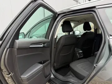 Ford Mondeo Gen-Iv-2014