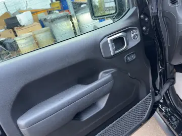 JEEP Wrangler Rubicon 3.6 V6 MY2024 12 3  DISPLAY AHK