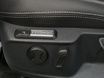 VW Passat Variant Alltrack 4Motion 2.0 TDI ACC IQ