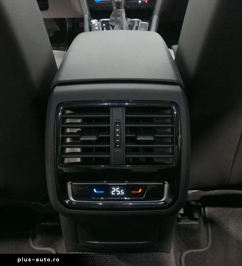 VW Passat Variant Alltrack 4Motion 2.0 TDI ACC IQ