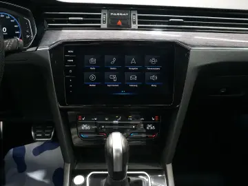VW Passat Variant Alltrack 4Motion 2.0 TDI ACC IQ