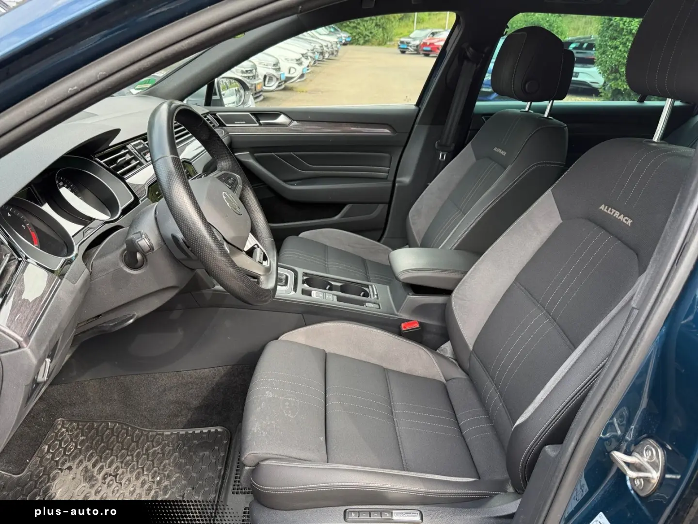 VW Passat Alltrack 2.0TDI DSG 4M Pano Navi AHK LED