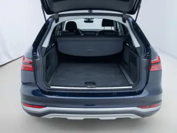 AUDI A6 allroad 40 TDI S-TRO LED PANO AHK LEDER APP