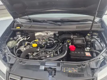 DACIA LOGAN 1.0 TCe GPL 100CP Stepway