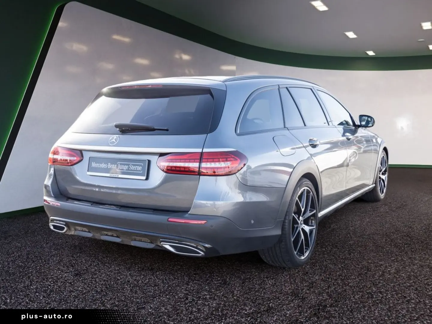 MERCEDES-BENZ E 220 d 4M T All-Terrain AHK Standhz. &hellip;