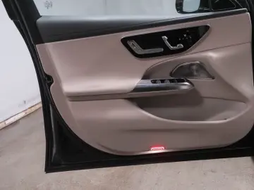 MERCEDES-BENZ E 220 d 4M T All-Terrain SUPERSCREEN P&hellip;