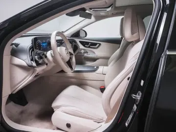 MERCEDES-BENZ E 220 d 4M T All-Terrain SUPERSCREEN P&hellip;