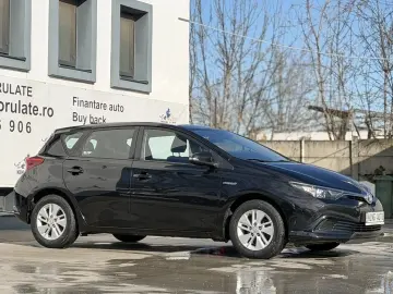 Toyota Auris 1.8 Hybrid Cool