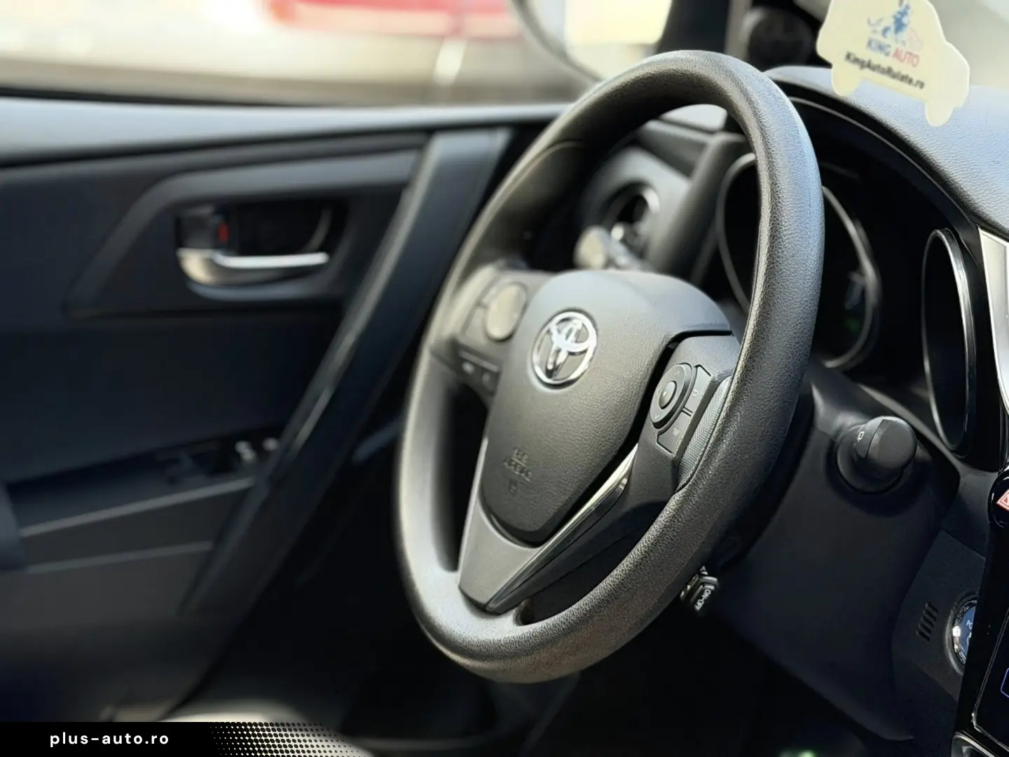 Toyota Auris 1.8 Hybrid Cool