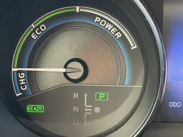 Toyota Auris 1.8 Hybrid Cool