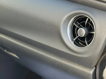 Toyota Auris 1.8 Hybrid Cool