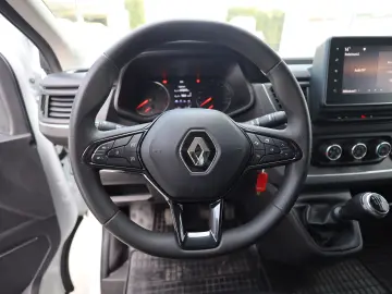 Renault Trafic L1H2 2.0D 150CP