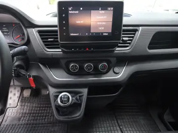 Renault Trafic L1H2 2.0D 150CP