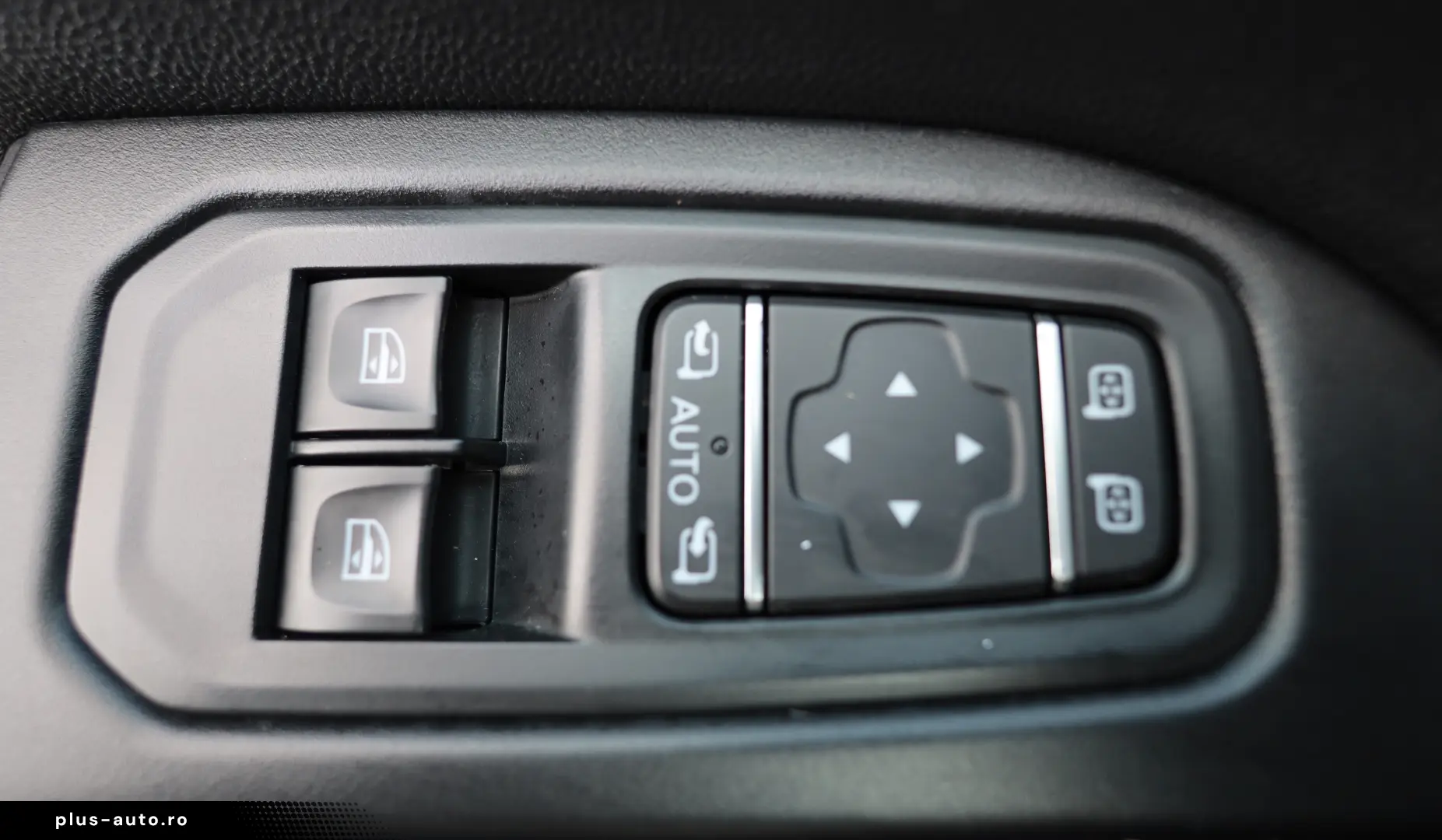 Renault Trafic L1H2 2.0D 150CP