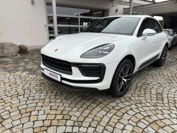 PORSCHE Macan Cam Memo Pano StzHzg Keyless 14-Wege SWA