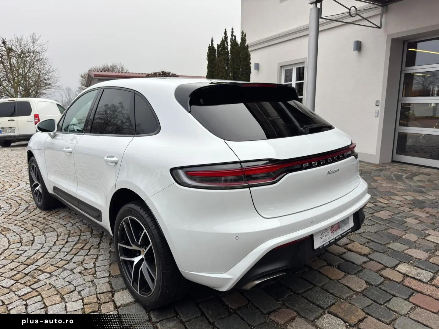 PORSCHE Macan Cam Memo Pano StzHzg Keyless 14-Wege SWA
