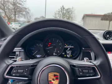 PORSCHE Macan Cam Memo Pano StzHzg Keyless 14-Wege SWA