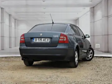 SKODA OCTAVIA   An 2006   Motor 1 9