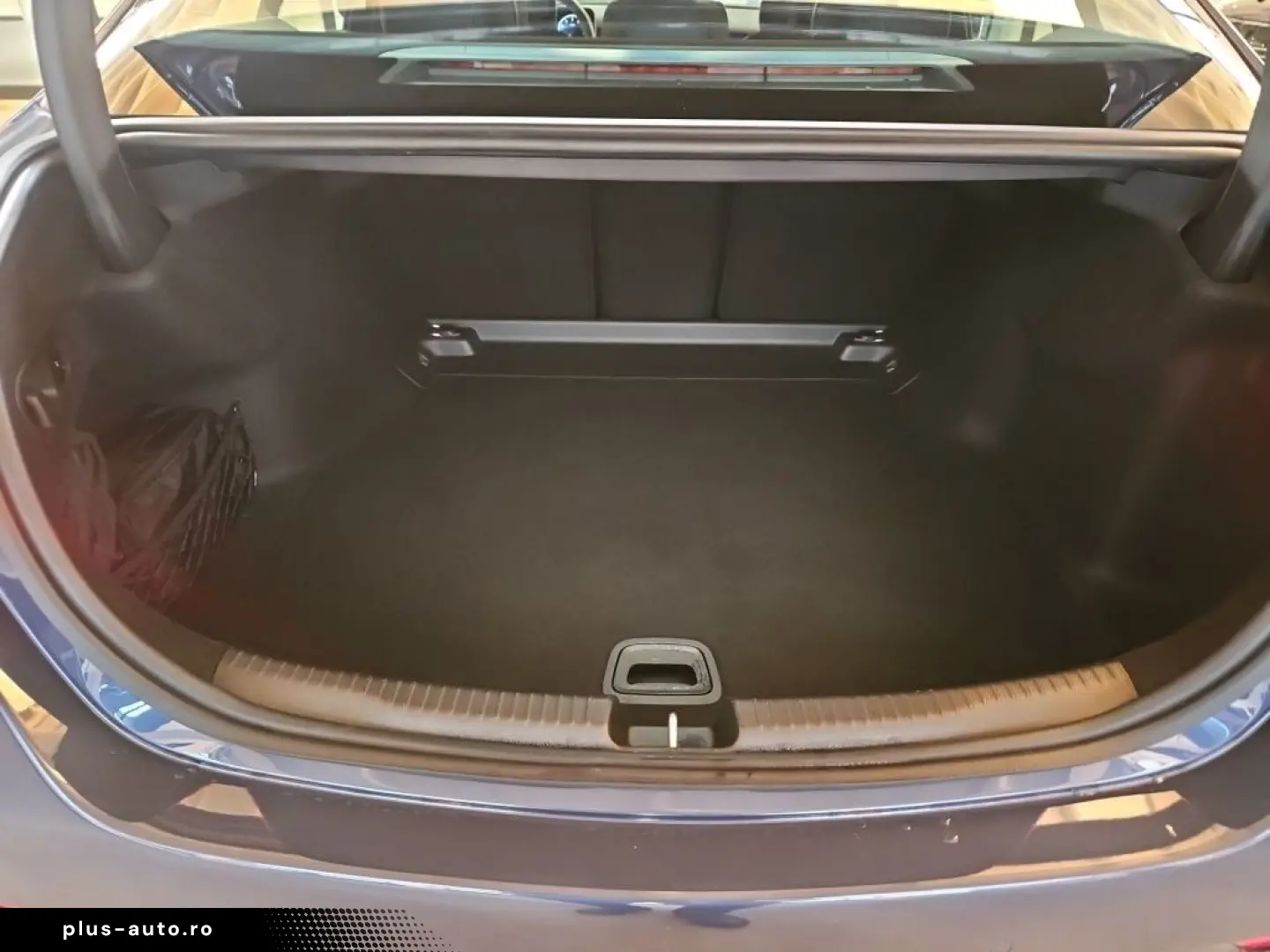 MERCEDES-BENZ C 200 Avantg. ACC LED Navi Winterpaket&hellip;