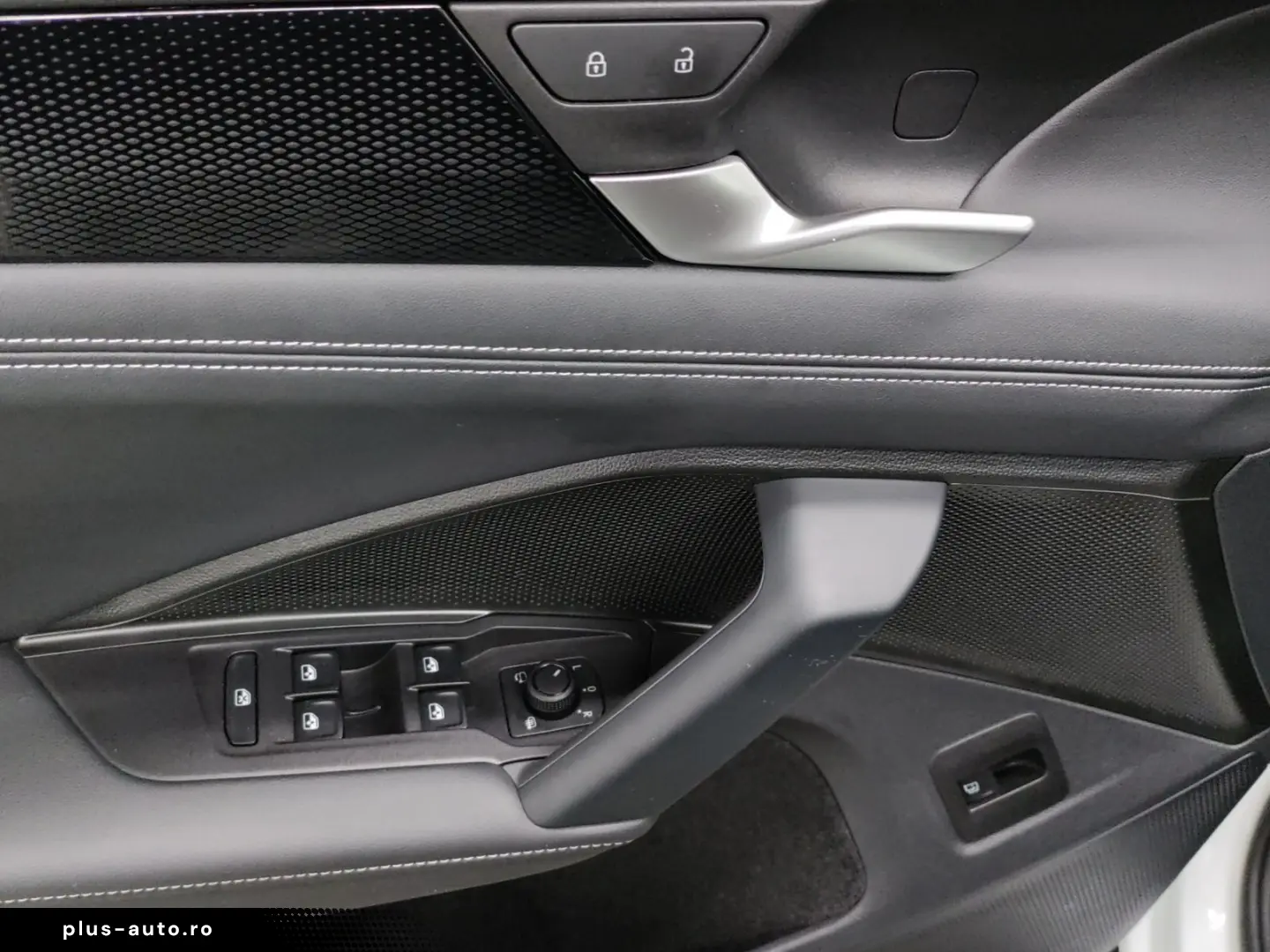 VW Tayron 1.5 TSI DSG eHybrid LIFE NAVI AHK KAMERA