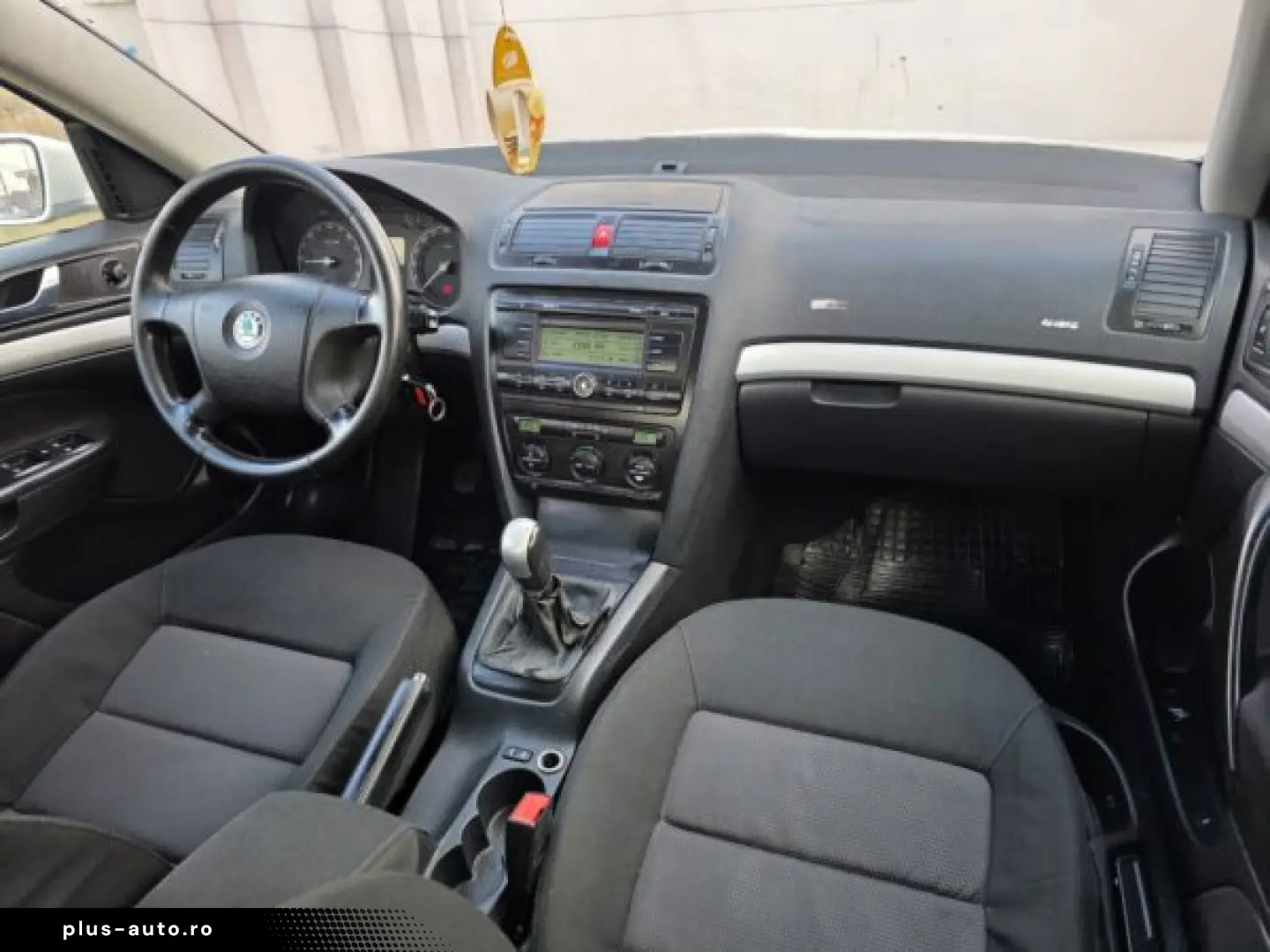 SKODA OCTAVIA   An 2006   Motor 1 9