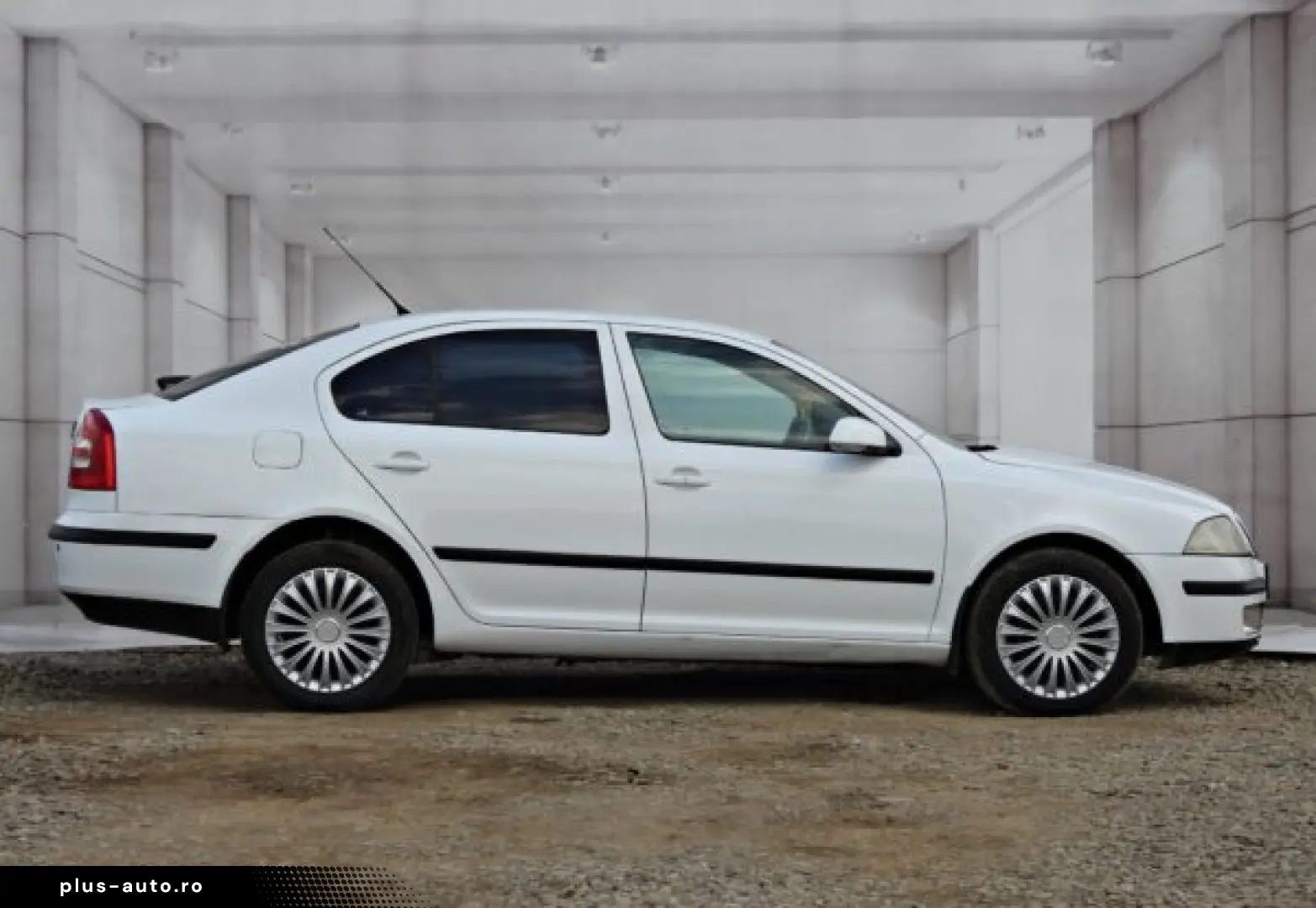 SKODA OCTAVIA   An 2006   Motor 1 9