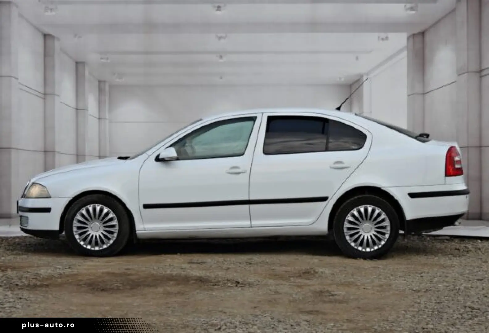 SKODA OCTAVIA   An 2006   Motor 1 9