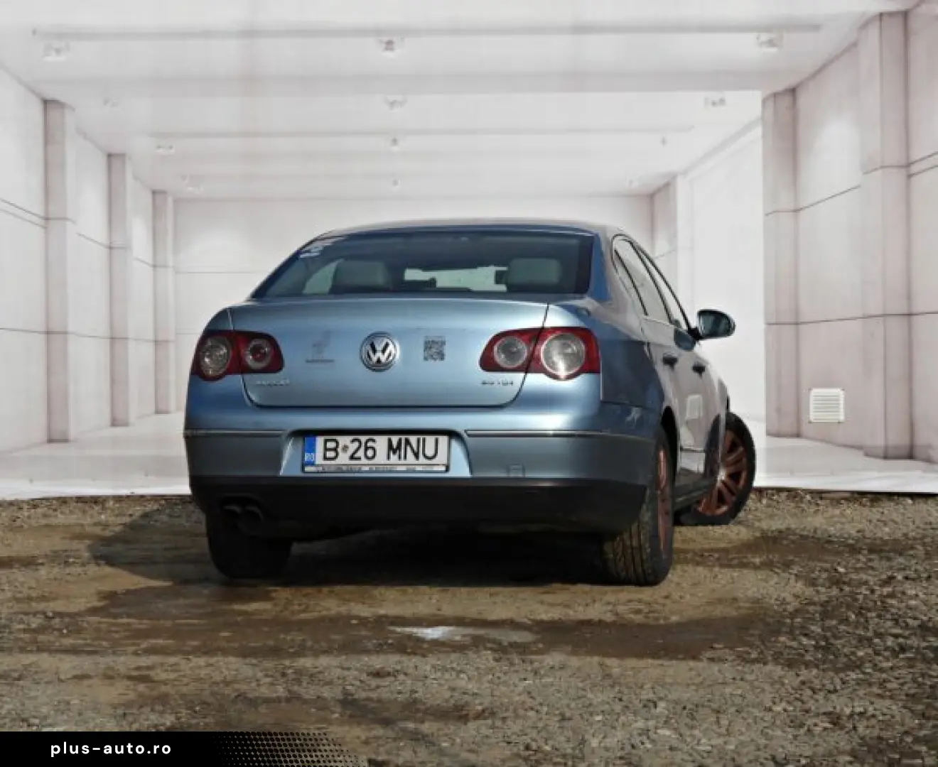 VW PASSAT   An 2006   Motor 2 0