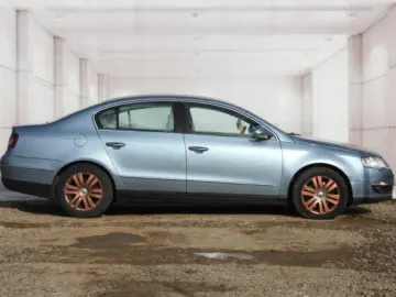 VW PASSAT   An 2006   Motor 2 0