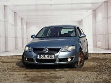 VW PASSAT   An 2006   Motor 2 0