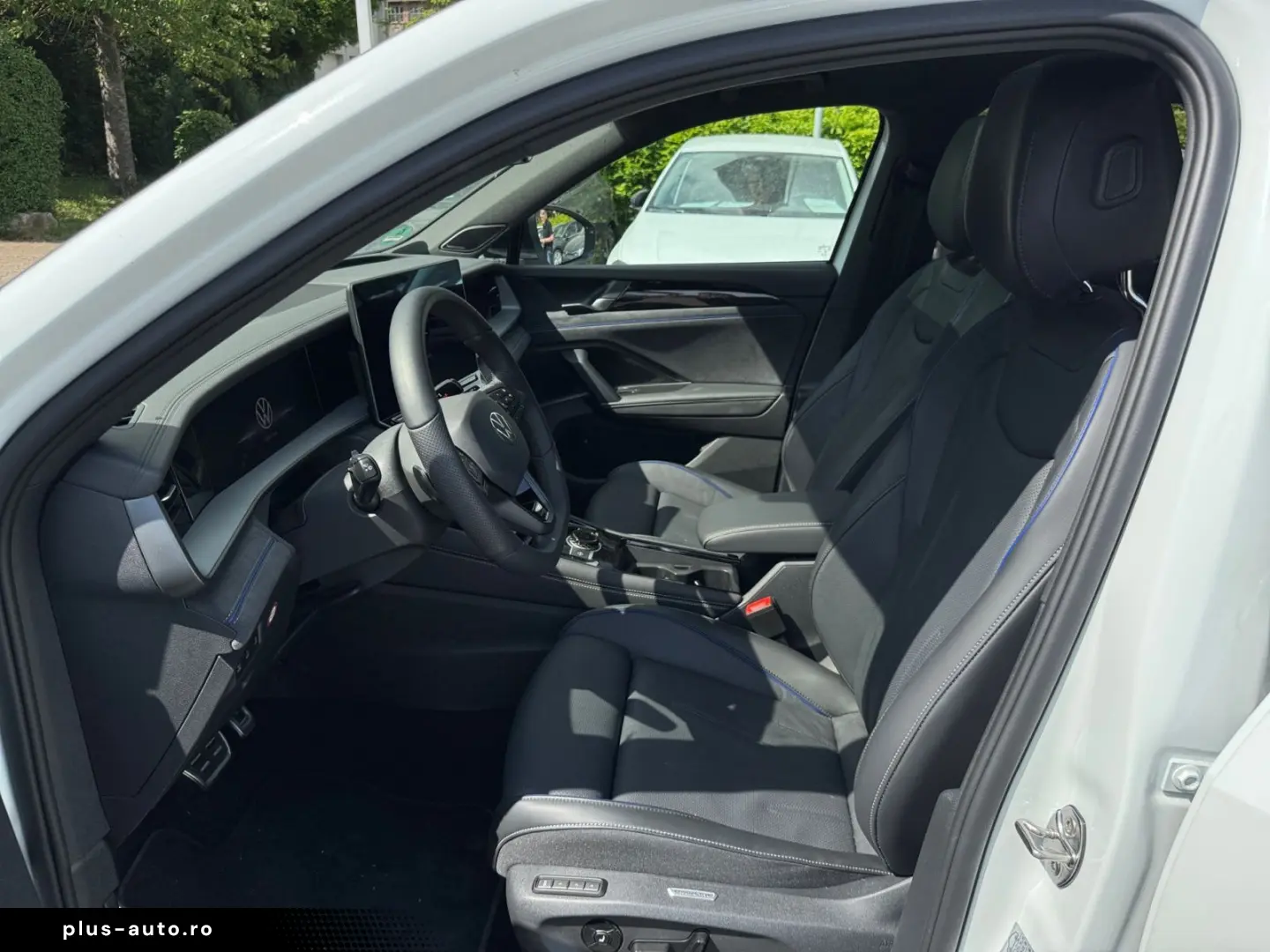 VW Tayron eHybrid R-Line DSG AHK HUD NAVI PANO