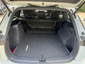 VW Tayron eHybrid R-Line DSG AHK HUD NAVI PANO