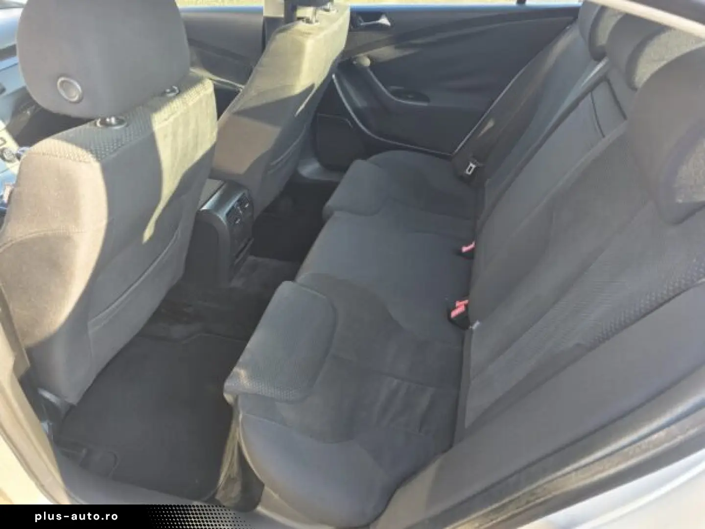 VW PASSAT   An 2006   Motor 2 0