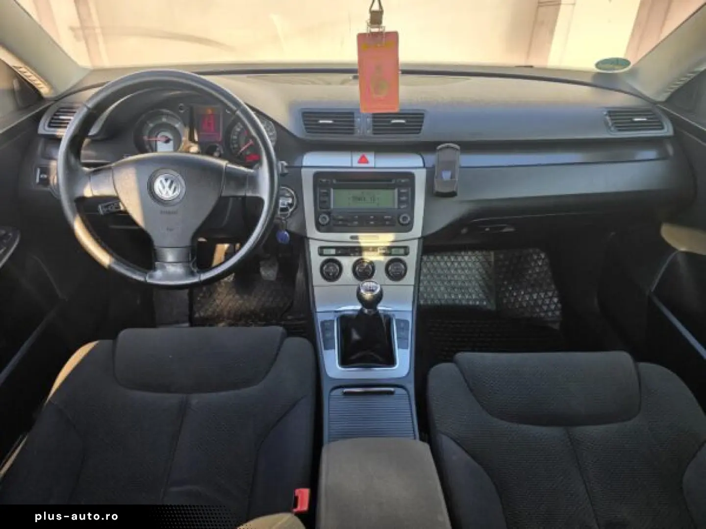 VW PASSAT   An 2006   Motor 2 0