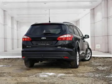 FORD FOCUS   An 2012   Motor 1 6