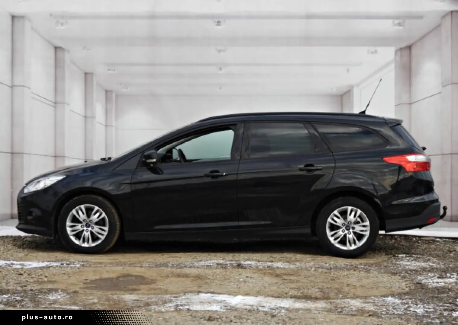 FORD FOCUS   An 2012   Motor 1 6