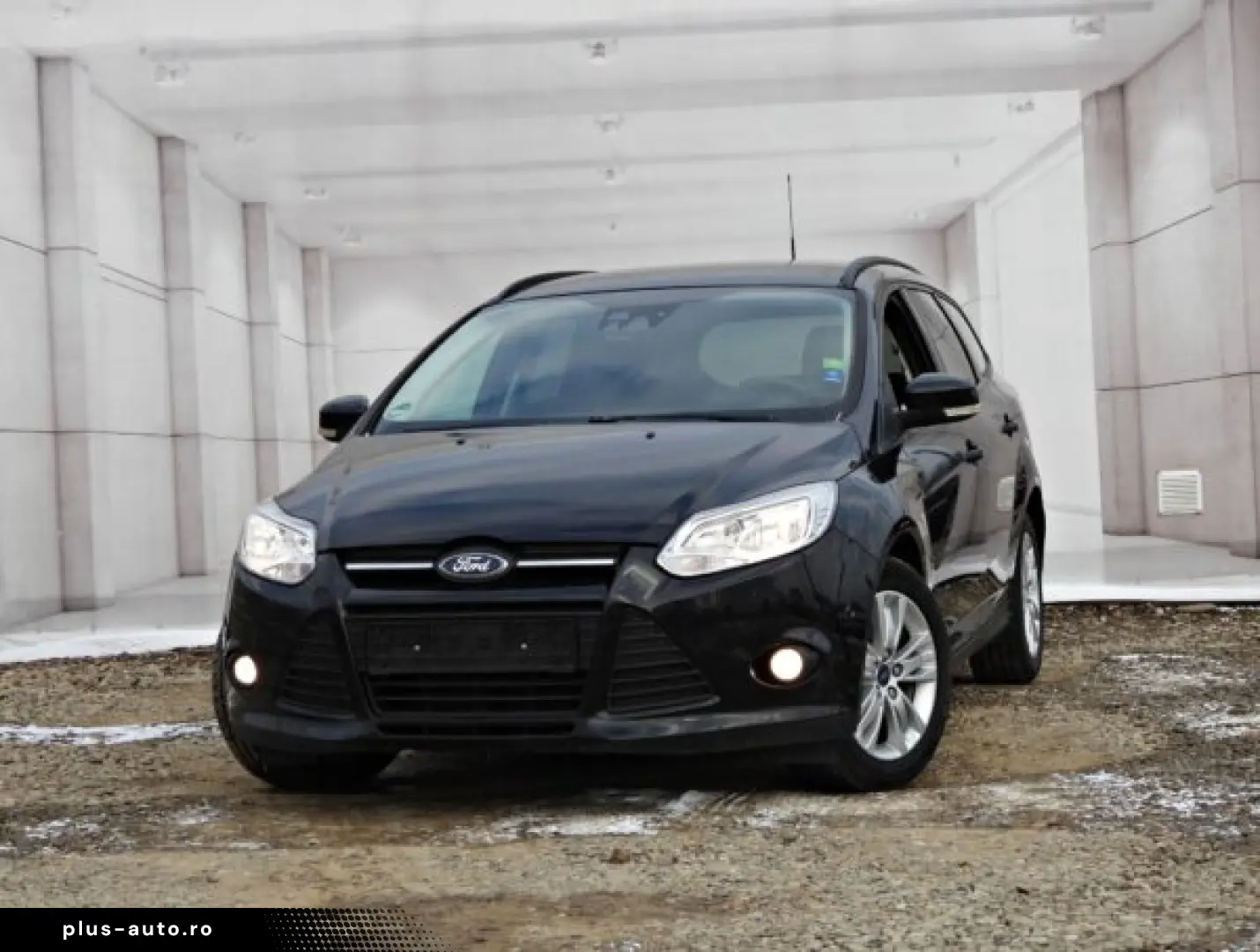 FORD FOCUS   An 2012   Motor 1 6