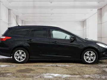 FORD FOCUS   An 2012   Motor 1 6