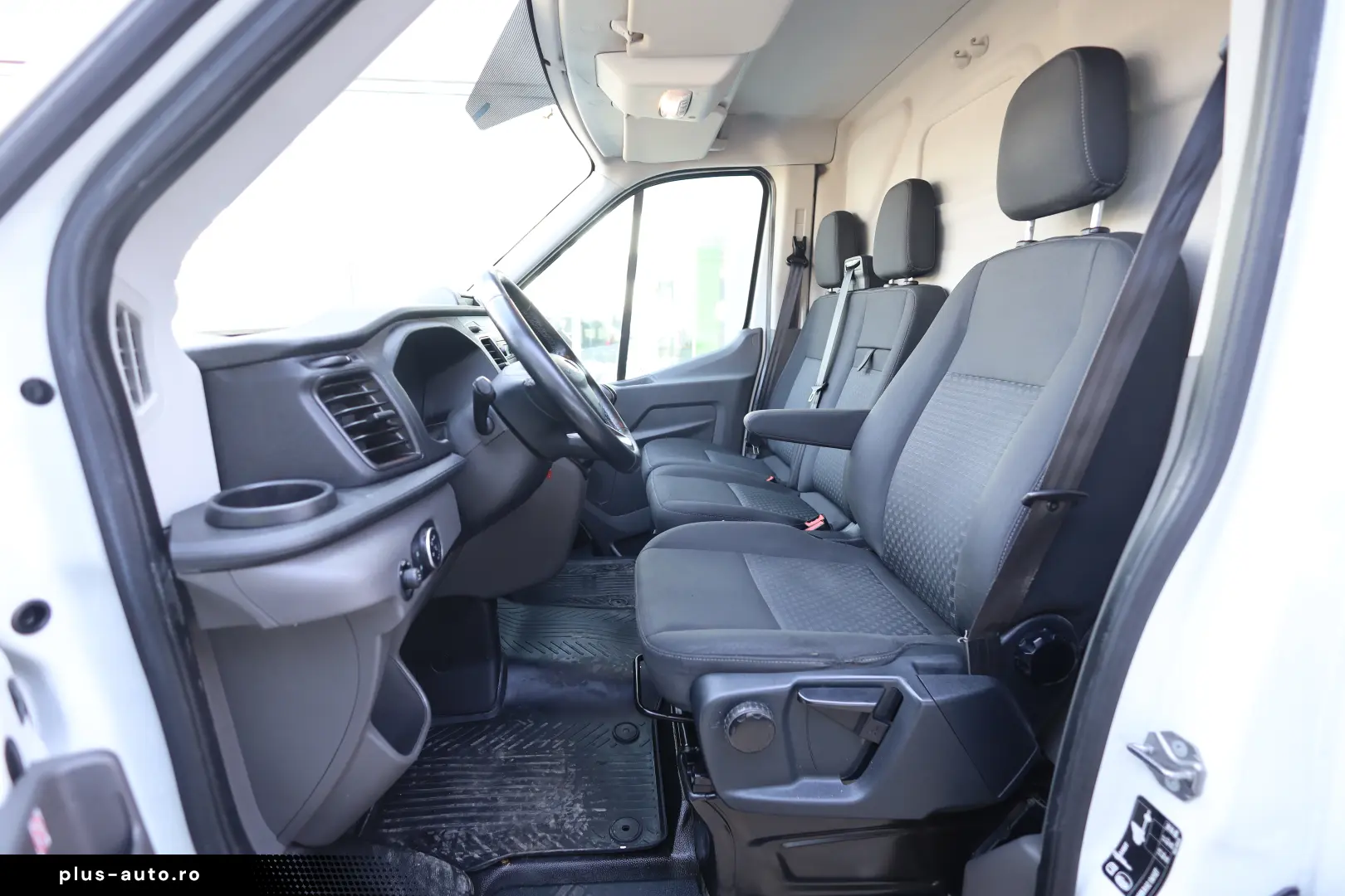 Ford Transit L3H2 2.0D 130CP