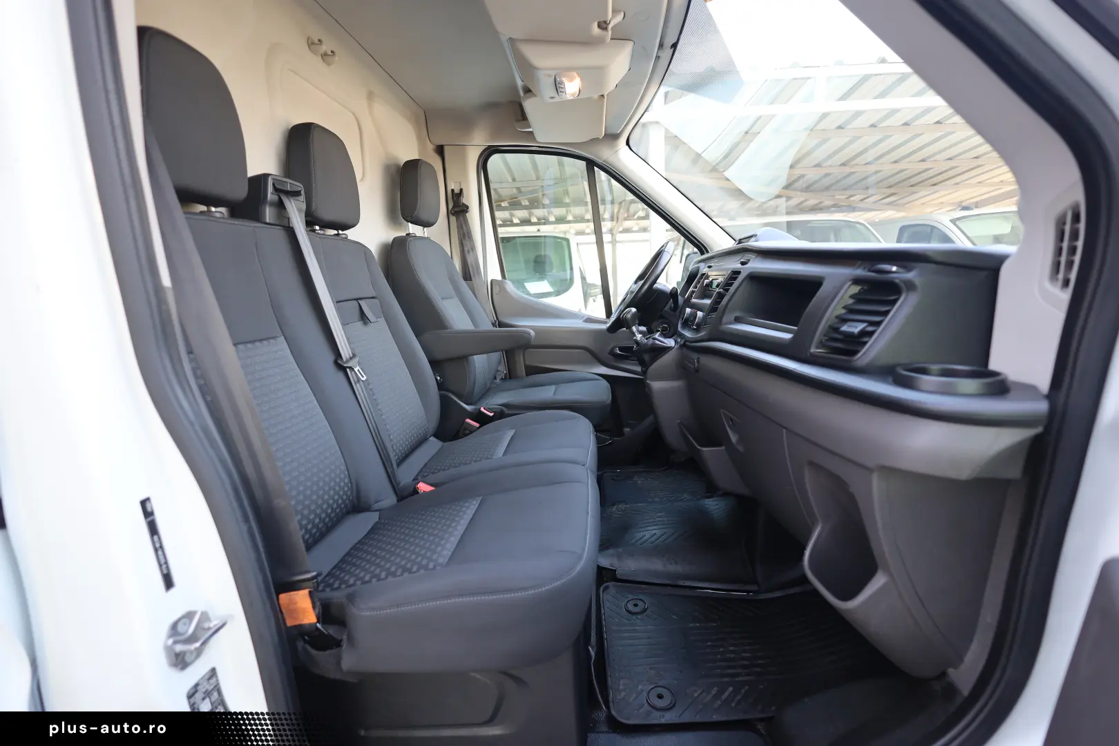 Ford Transit L3H2 2.0D 130CP