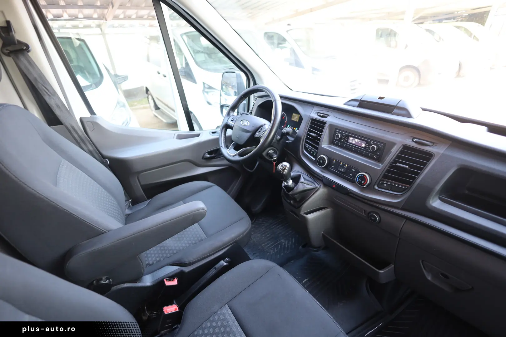 Ford Transit L3H2 2.0D 130CP